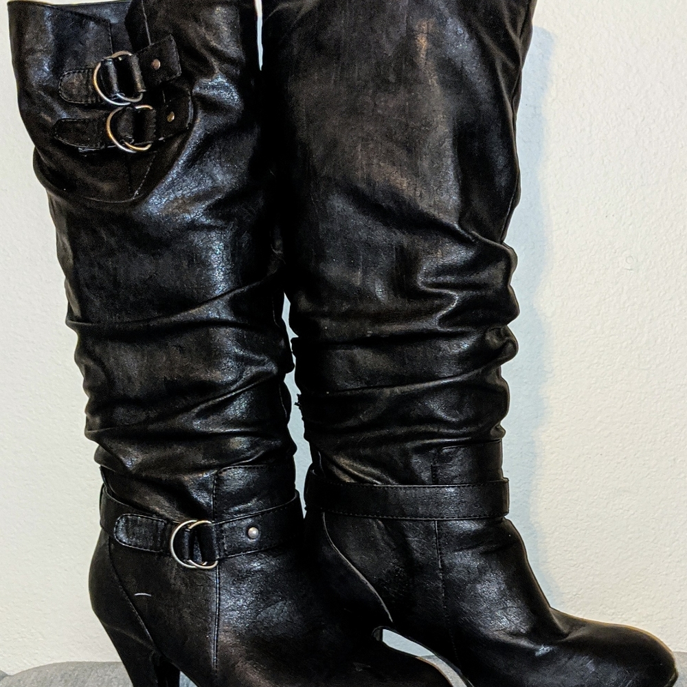 Black boots